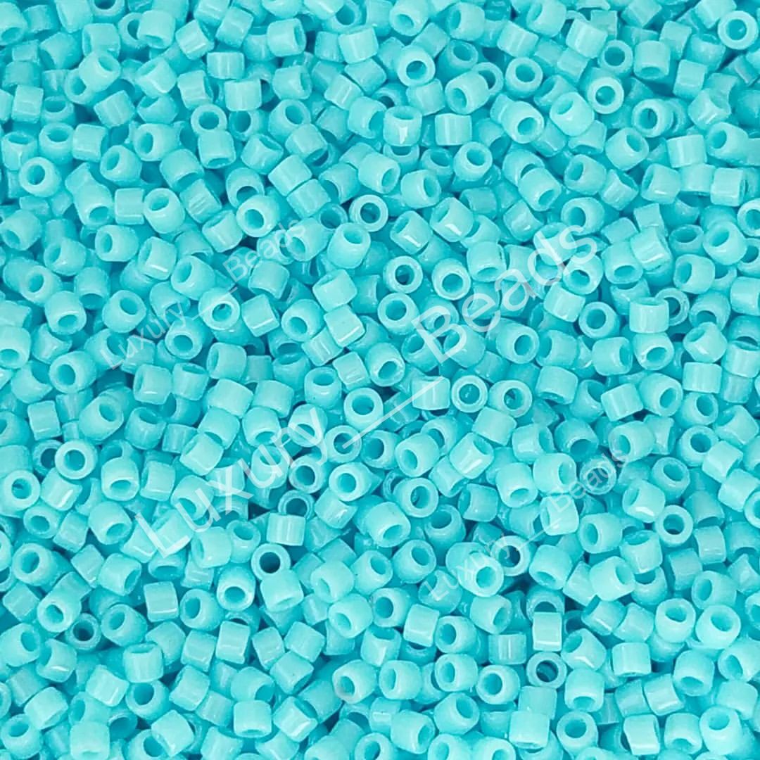Японский бисер Miyuki Delica цилиндрический 11/0 DB-0725 Opaque Light Blue