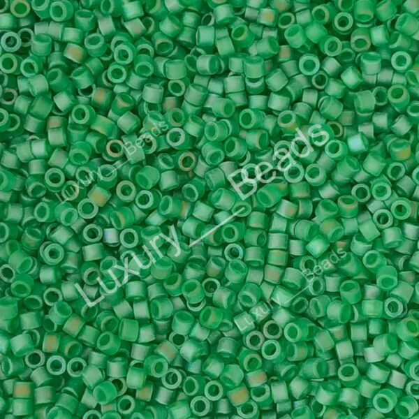 Японский бисер Miyuki Delica цилиндрический 11/0 DB-0858 Light GreenTransparent AB Matted